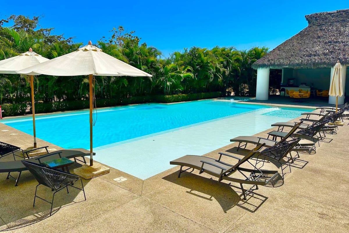 Family Apartment | Pool