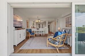 Smart TV - Beachfront Bliss Awaits: Discover Your Newly Remodeled Sanibel Island Escape (Sanibel)