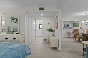 1 chambre, fer et planche à repasser, Wi-Fi gratuit, draps fournis