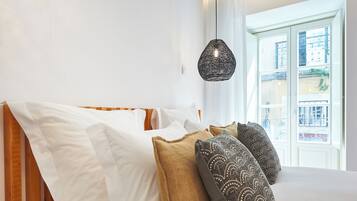 Apartment, 3 Bedrooms | Premium bedding, in-room safe, blackout curtains, iron/ironing board