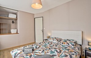 3 chambres, lit parapluie, Wi-Fi gratuit, draps fournis