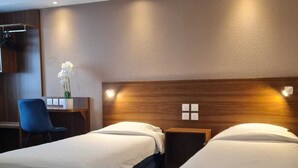 Ảnh chưa phân loại, 5 trong số 6 ảnh, nút