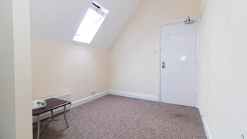 Double Room | Free WiFi