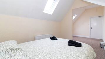Double Room | Free WiFi