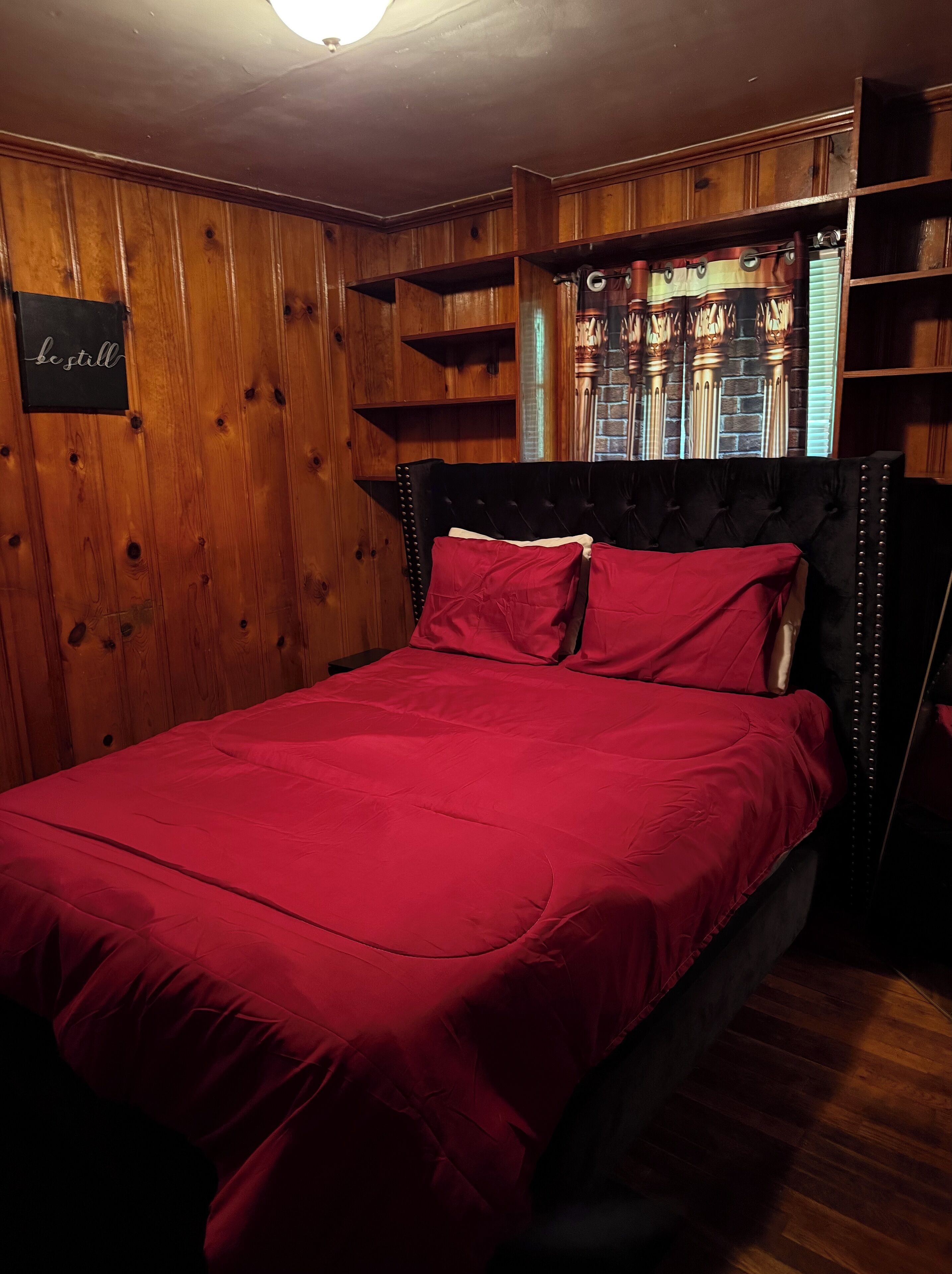 3 soverom, strykejern/-brett, wi-fi og sengetøy