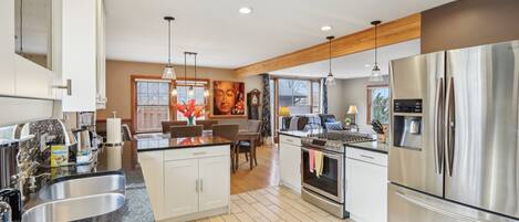 Microwave, oven, stovetop, dishwasher