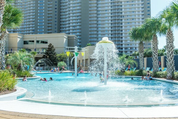Opvarmet pool
