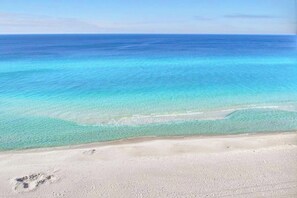 A la platja