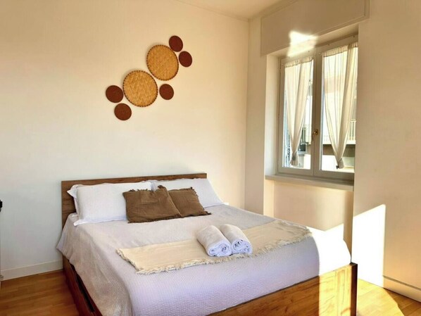 Wifi gratis y ropa de cama 