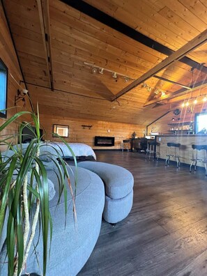 1 soverom, skrivebord, wi-fi og sengetøy