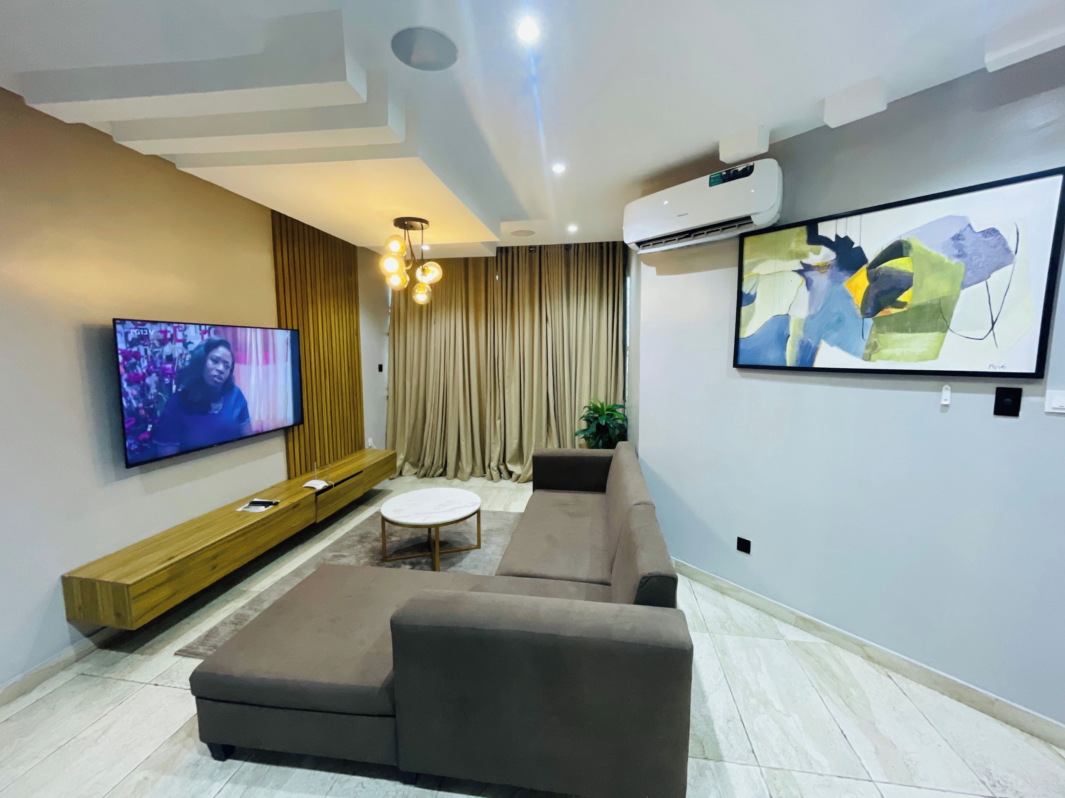 Luxury Apartment | Living area | 0-inch Smart TV with satellite channels, Netflix, streaming services