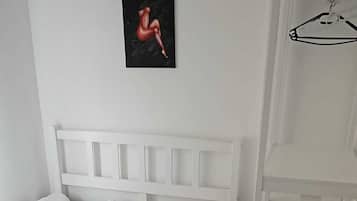 1 bedroom, in-room safe, desk, iron/ironing board