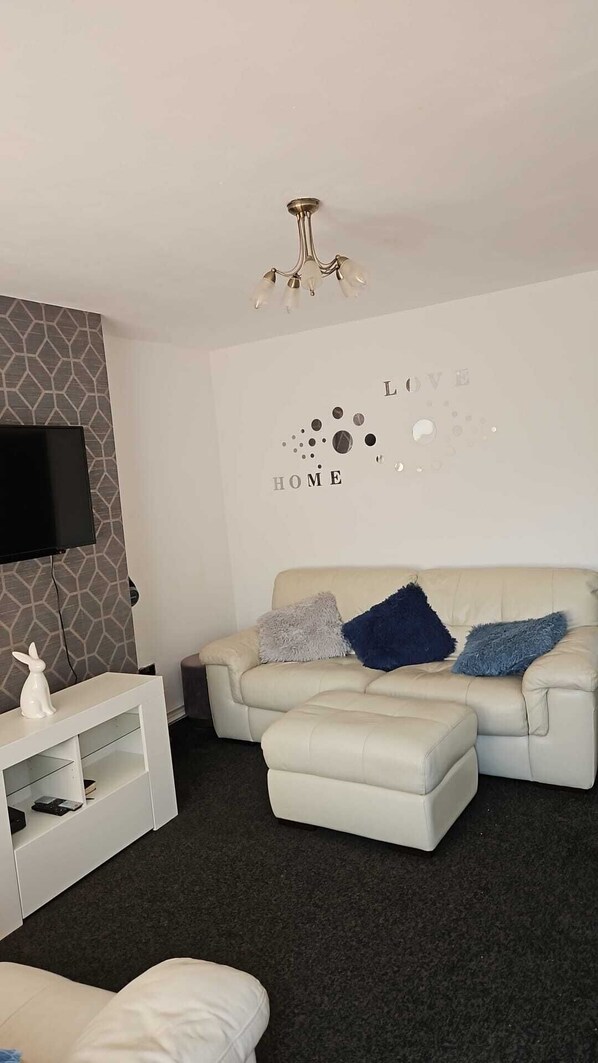 تلفزيون ذكي