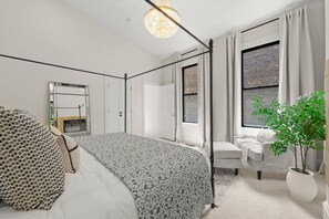 4 bedrooms, desk, iron/ironing board, travel cot