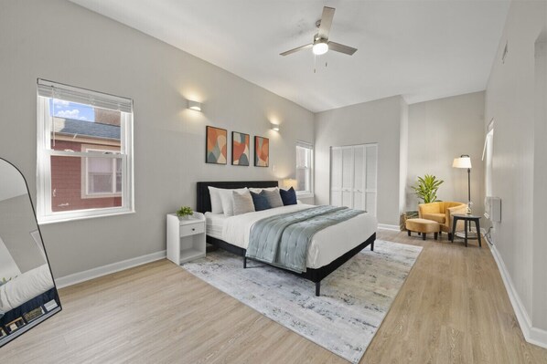 3 bedrooms, desk, iron/ironing board, WiFi