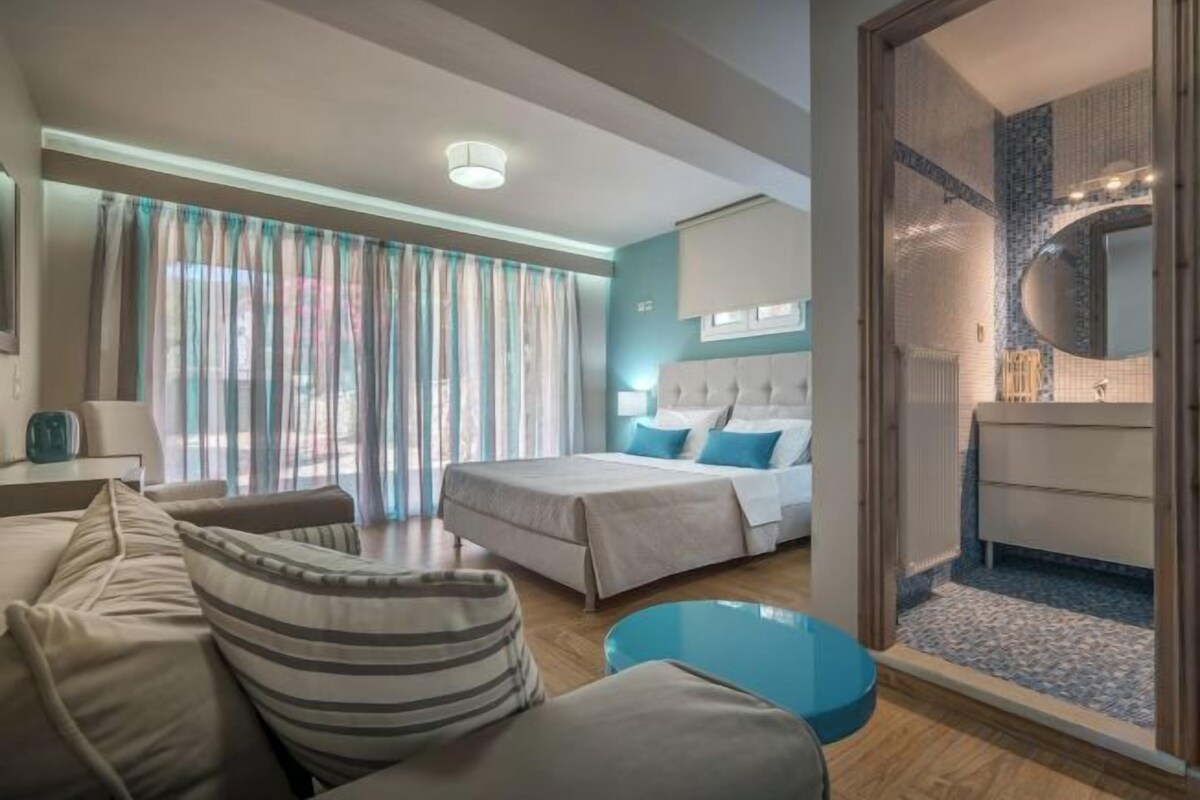 Four-Bedroom Villa