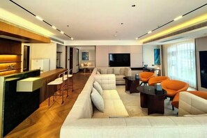 Cribs/infant beds - Jinling Shenzhou Hotel (Lianyungang)