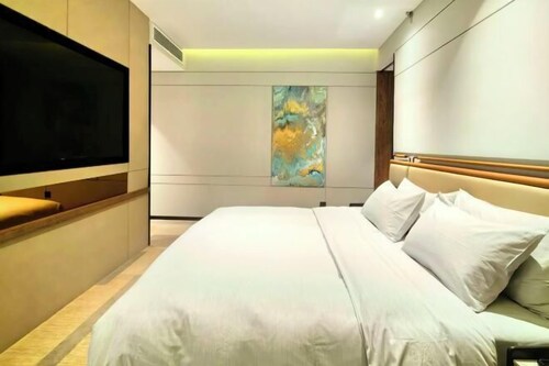 Jinling Shenzhou Hotel