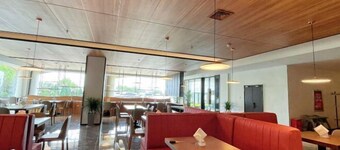 Jinling Shenzhou Hotel