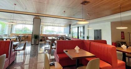 Jinling Shenzhou Hotel