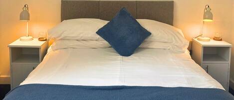 Standard Double Room | Free WiFi