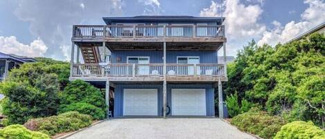 Studio (4 Bedrooms) | Front of property