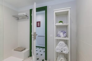 Haartrockner, Handtücher