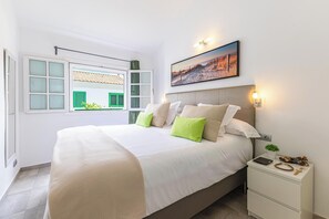 1 bedroom, iron/ironing board, bed sheets