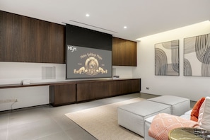 House - Paddington Luxury 3-bed Mews Private Cinema Gym (London)