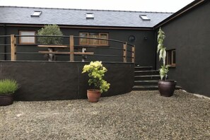 Room - Lavender - Luxurious Barn Conversion (Haverfordwest)