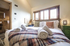 Room - Lavender - Barn Conversion - Blossom Farm (Haverfordwest)