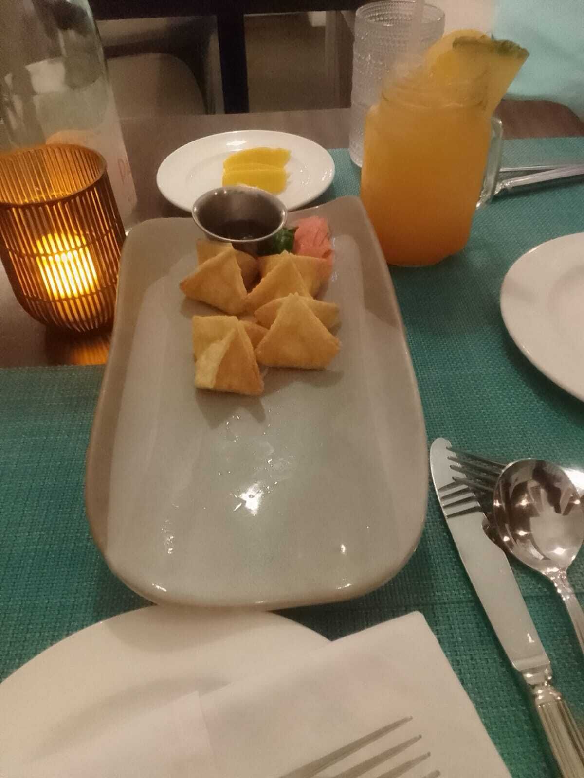 朝食