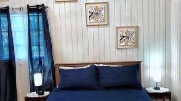 1 chambre, fer et planche à repasser, Wi-Fi gratuit, draps fournis