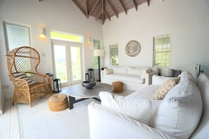 TV - Caribbean Dreaming in this spacious 5-bedroom villa in Frigate Bay with AC (Frigate Bay)