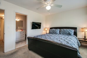 2 bedrooms, in-room safe, iron/ironing board, free WiFi
