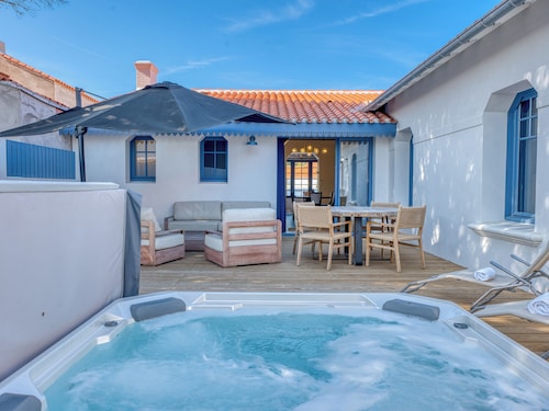 Villa Les Bains de Mer : Spa, Plage & Centre ville à pied, 6 pers