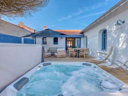 Villa Les Bains de Mer avec spa