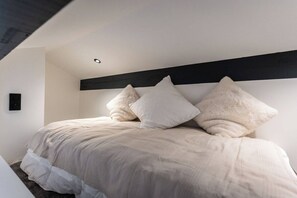 6 bedrooms, free WiFi