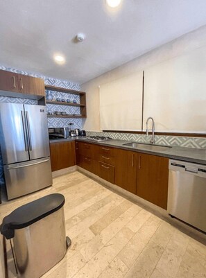 Family Apartment | Private kitchen | Cookware/dishes/utensils, eco-friendly cleaning products, paper towels