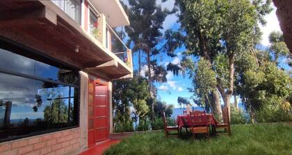 Illariywasi Homestay - Amantani Island (Beautiful views of Lake Titicaca, Puno)