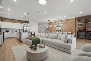 TV - 10 BD/ 8 BA/ Windsor Cay (16005 CC) (Clermont)