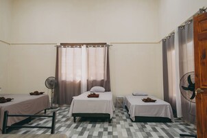 Wifi gratis y ropa de cama 