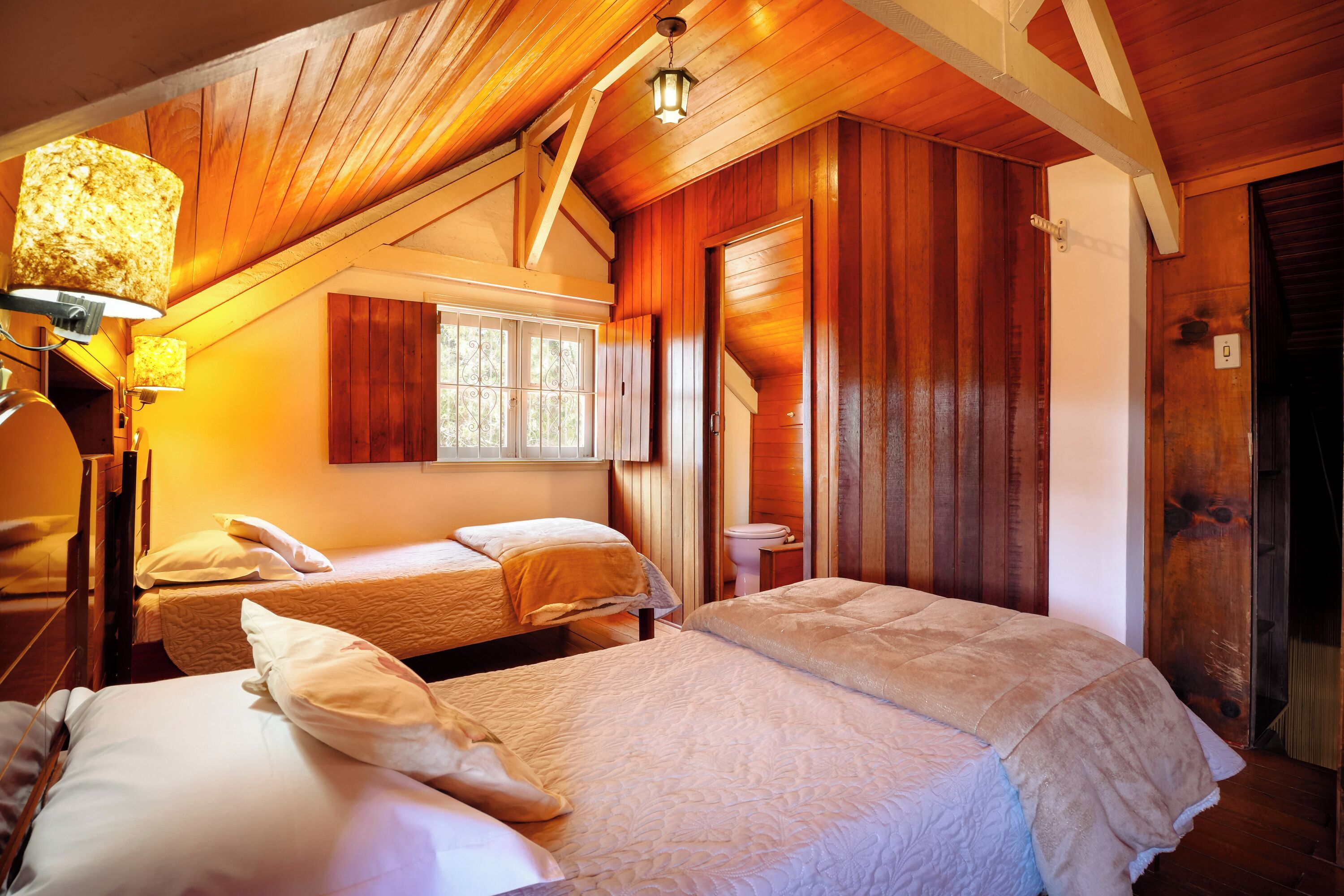 Wifi gratis y ropa de cama 