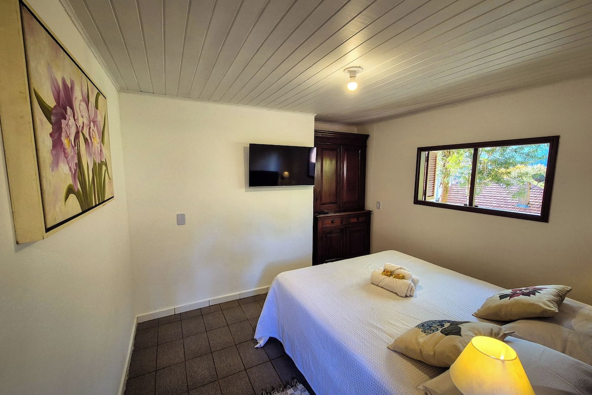 Junior Room | 2 bedrooms, free WiFi, bed sheets