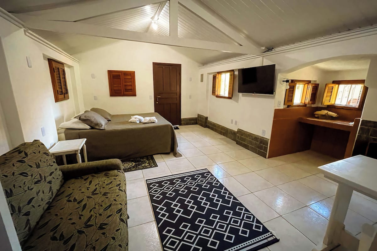 Classic Room | 2 bedrooms, free WiFi, bed sheets