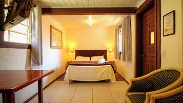 Economy Room | 2 bedrooms, free WiFi, bed sheets