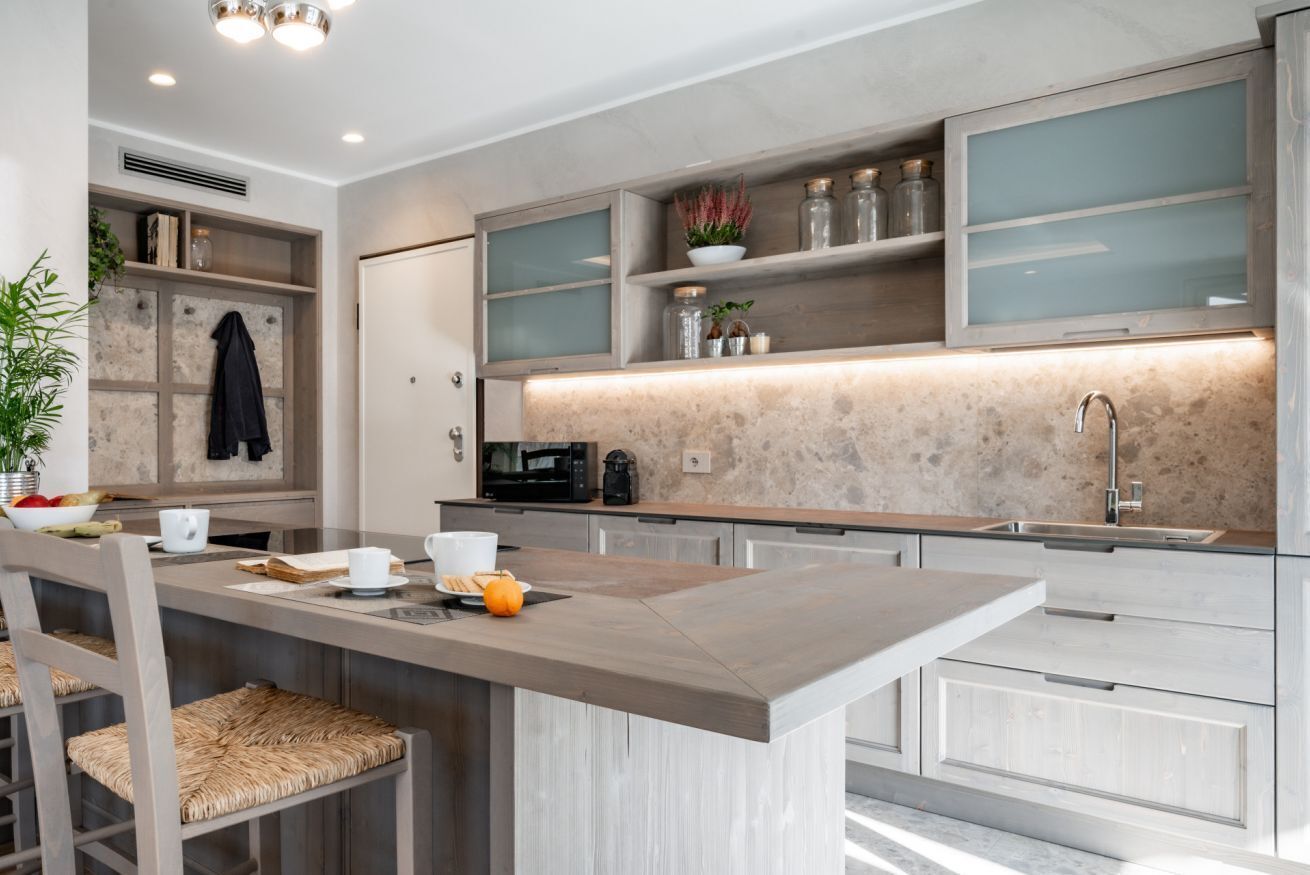 Fridge, microwave, oven, dishwasher