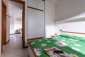 2 عدّة غرف نوم