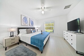 3 habitaciones, escritorio, tabla de planchar con plancha y wifi 