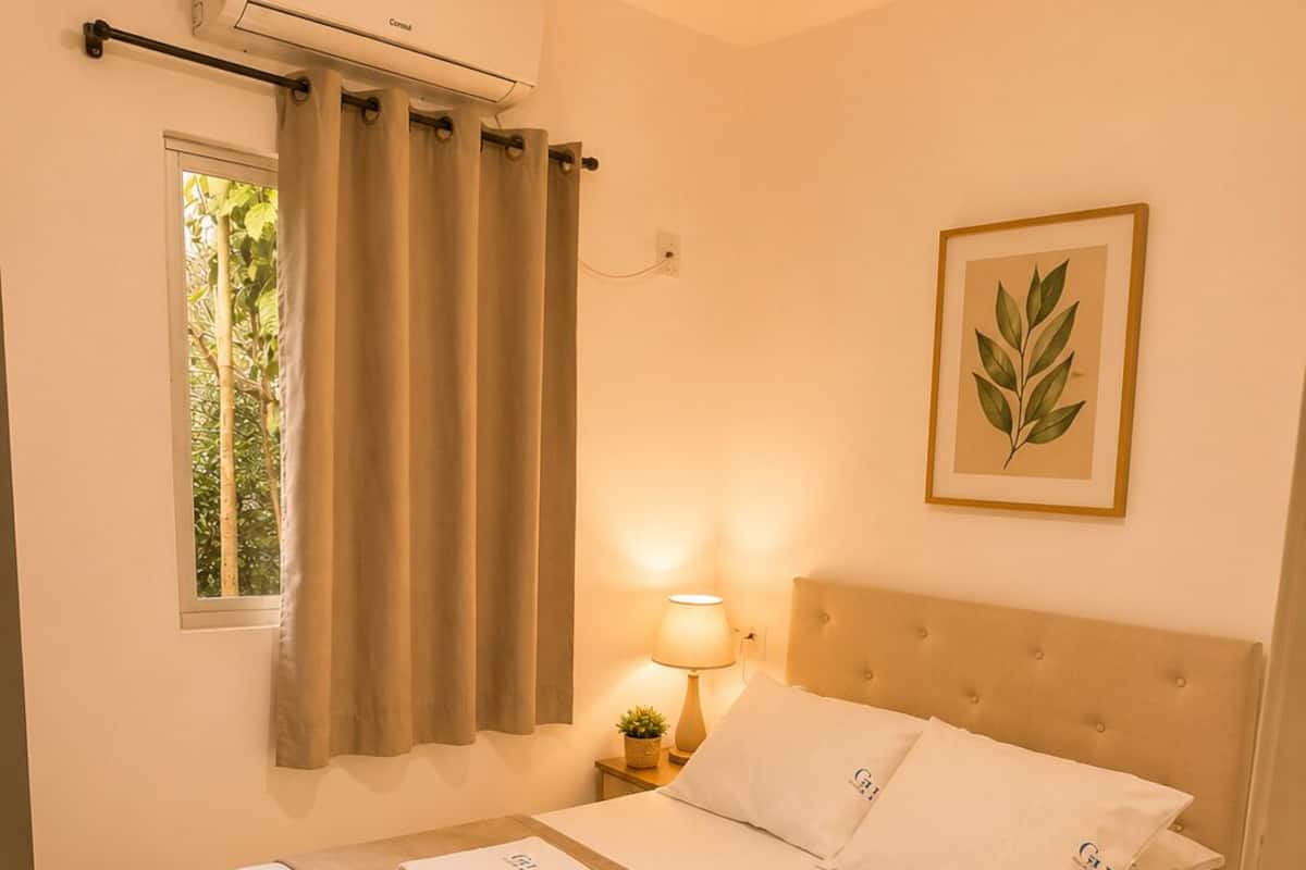 Ropa de cama de alta calidad, wifi gratis y ropa de cama